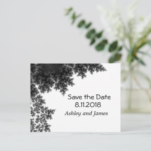 Carte Postale Faire-part Enregistrer la date en noir et blanc (Debout devant)