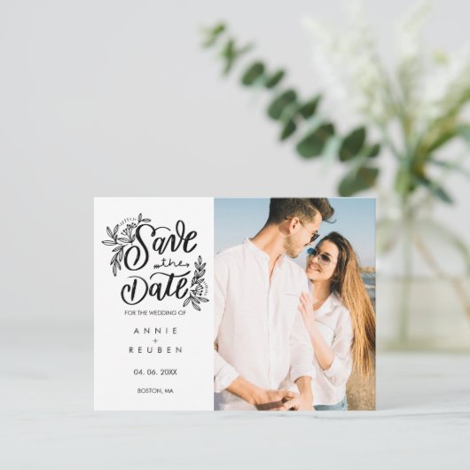 Carte Postale Faire-part Enregistrer la date Pretty Hand Script Photo moder (Debout devant)