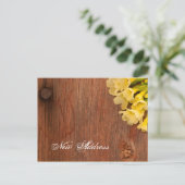 Carte Postale Faire-part Fleurs jaunes rustiques et bois de grange Nouvelle (Debout devant)