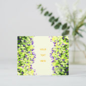 Carte Postale Faire-part fleurs vertes et violettes (Debout devant)