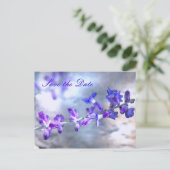 Carte Postale Faire-part Fleurs violettes Enregistrer la date (Debout devant)