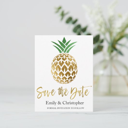 Carte Postale Faire-part Gold Foil Script Wedding Enregistrer la date Anana (Debout devant)