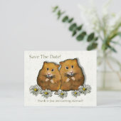 Carte Postale Faire-part Hamster Couple, marguerites : Sauvez la date, mari (Debout devant)