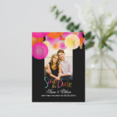 Carte Postale Faire-part Lanternes PixDezines pour annoncer la date de mari (Debout devant)