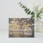 Carte Postale Faire-part Les choses se passent Mariage Postponement Mason J (Debout devant)