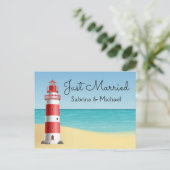 Carte Postale Faire-part Mariage à la plage juste mariée du phare (Debout devant)