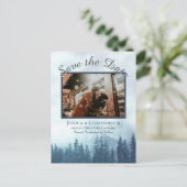 Carte Postale Faire-part Mariage de la forêt bleue rustique Enregistrer la  (Debout devant)