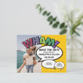 Carte Postale Faire-part Mariage Photo Amusant Moderne à Sauvegarder la Dat (Debout devant)