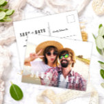 Carte Postale Faire-part Mariage photo rustique Enregistrer la date<br><div class="desc">Notre simple photo enregistrer la carte postale date avec votre photo est le moyen parfait pour démarrer votre mariage. Le design minimaliste moderne est parfait pour n'importe quel type de faire-part mariage. Veuillez me contacter pour les demandes de design et les modifications de conception.</div>