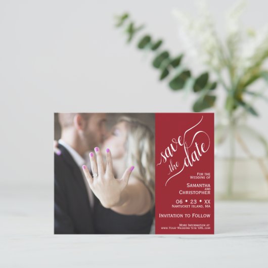 Carte Postale Faire-part Mariage rouge Enregistrer la date Photo & Calligra (Debout devant)