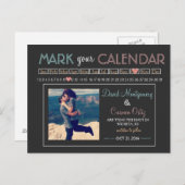 Carte Postale Faire-part "Mettez votre calendrier à jour" Enregistrez la da (Devant / Derrière)