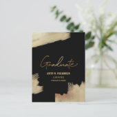 Carte Postale Faire-part Nom de diplômé noir avec coup de pinceau doré mode (Debout devant)