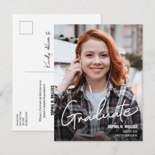 Carte Postale Faire-part Nom de diplômée féminine moderne personnalisé anné