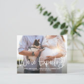 Carte Postale Faire-part Nous attendons un bébé Calligraphie moderne Annonc (Debout devant)