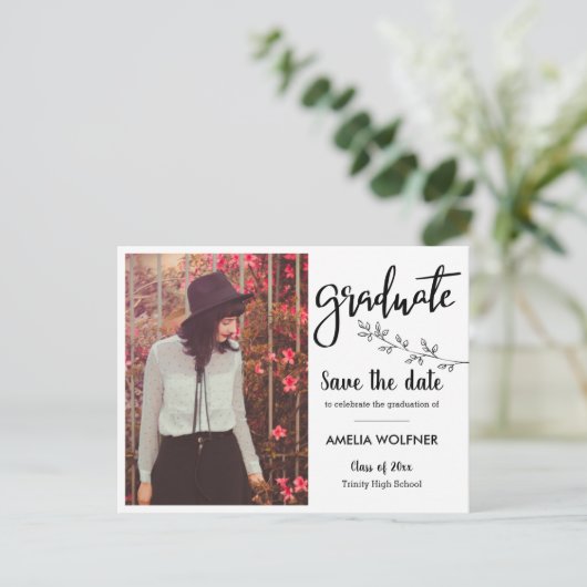 Carte Postale Faire-part Photo de fin d'études | Enregistrer La Date Élégan (Debout devant)