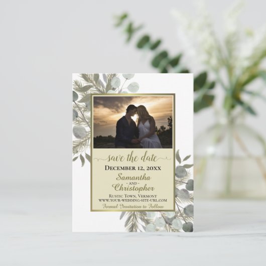 Carte Postale Faire-part Pin rustique & Eucalyptus Gold Enregistrer la date (Debout devant)