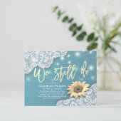 Carte Postale Faire-part Report de mariage Nous faisons toujours la dentell (Debout devant)