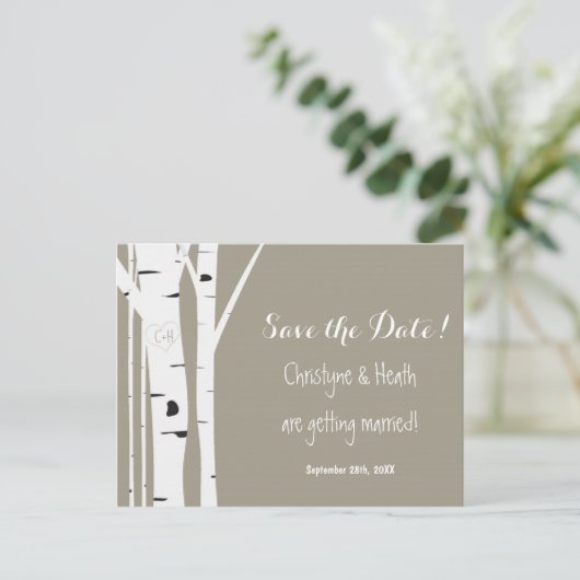 Carte Postale Faire-part Rustic Birch Tree Carved Heart Date de sauvegarde (Debout devant)