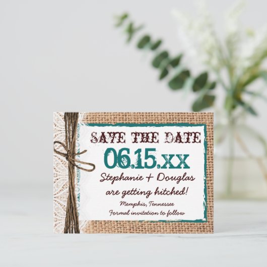 Carte Postale Faire-part Rustic Country Burlap Turquoise Enregistrer la dat (Debout devant)