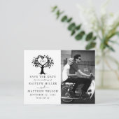 Carte Postale Faire-part Rustic Heart Tree Photo Mariage Enregistrer La Dat (Debout devant)