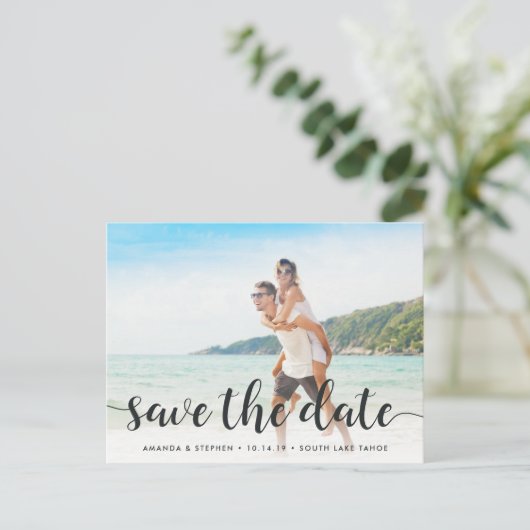 Carte Postale Faire-part Script fantaisiste | Photo Enregistrer la date (Debout devant)