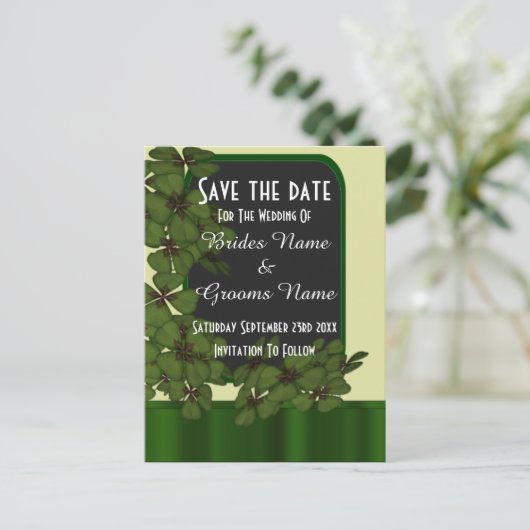 Carte Postale Faire-part Shamrock vert irlandais enregistrer la date (Debout devant)