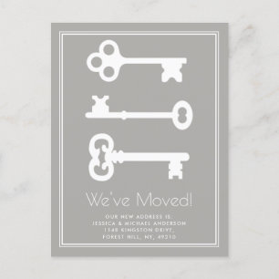 Carte Postale Faire-part Simple Blanc Gris Minimal Clé Annonce de déménagem