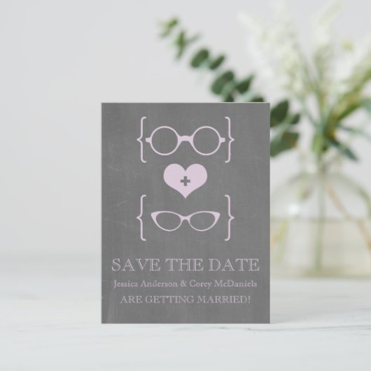 Carte Postale Faire-part Tableau noir de lunettes Geeky Enregistrer la date (Debout devant)