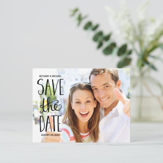 Carte Postale Faire-part Typographie lettrage photo Save the Date (Debout devant)