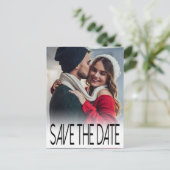 Carte Postale Faire-part Typographie moderne Photo Enregistrer la date (Debout devant)