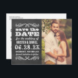 Carte Postale Faire-part Vintage Chalkboard Mariage Photo Enregistrer la da<br><div class="desc">Annoncez votre mariage en style avec ces photos vintages chic enregistrer les cartes postales de date! Caractéristiques de la typographie mixte blanche et élégante touche de design de défilement sur un tableau noir arrière - plan texturé. Personnalisez avec votre texte personnalisé (avant et arrière) et votre photo fiançailles préférée. Jeu...</div>