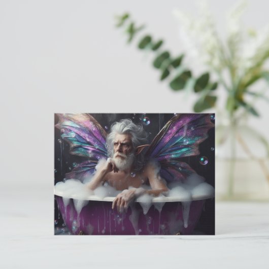 Carte Postale Fairy King prend un bain dans un bain pourpre (Debout devant)