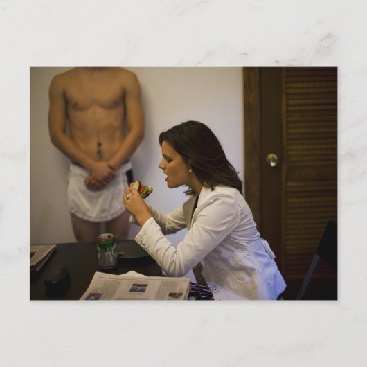 CARTE POSTALE FAIS DE MOI UN SANDWICH (Devant)