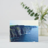 Carte Postale Falaises de Moher, Comté de Clare, Irlande (Debout devant)