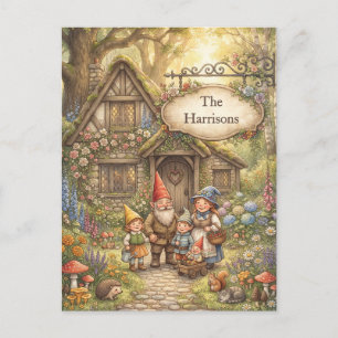 Carte Postale Famille de lutins fantaisistes dans un cottage de