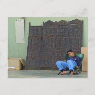 Carte Postale Fatigué - Les gens au marché du vendredi, Koweït