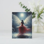 Carte Postale Fée dans une robe rouge sur la taille (Debout devant)