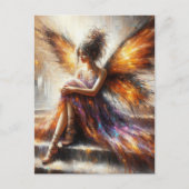 Carte Postale Fée dans une robe violette assise sur un escalier (Devant)