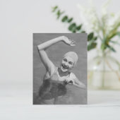 Carte Postale Femme (Debout devant)