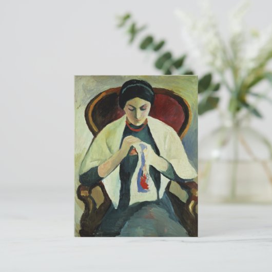 Carte Postale Femme à coudre (Debout devant)