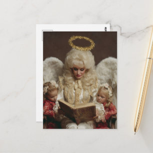 Carte Postale Femme ange blonde lisant aux enfants
