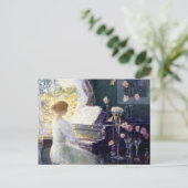 Carte Postale Femme au piano par Childe Hassam (Debout devant)