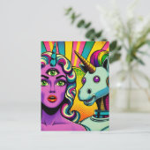 Carte Postale Femme avec un troisième oeil et un robot licorne (Debout devant)