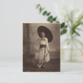 Carte Postale Femme birmane (Debout devant)