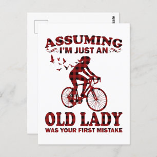 Carte Postale Femme cycliste Supposant que je ne suis qu'une vie