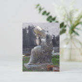 Carte Postale Femme de pierre (Debout devant)