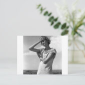 Carte Postale Femme des Hautes Plaines (Debout devant)