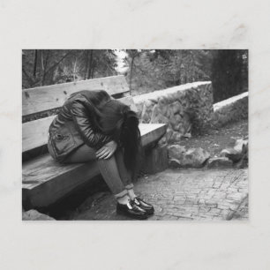 Carte Postale Femme en dépression