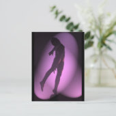 Carte Postale Femme en rose (Debout devant)