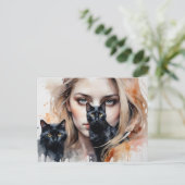 Carte Postale Femme et son chat noir, Point de passage (Debout devant)